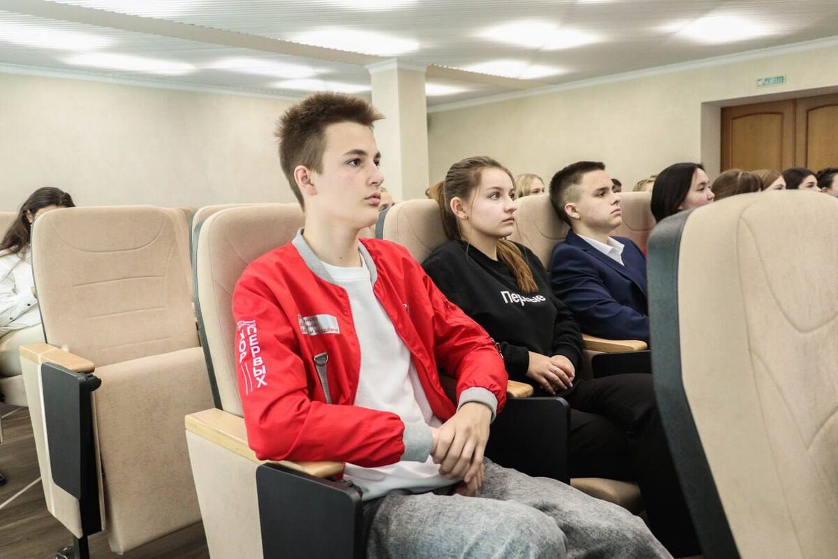    В Оренбургской области создаются все условия для развития «Движения первых» Андрей Севостьянов