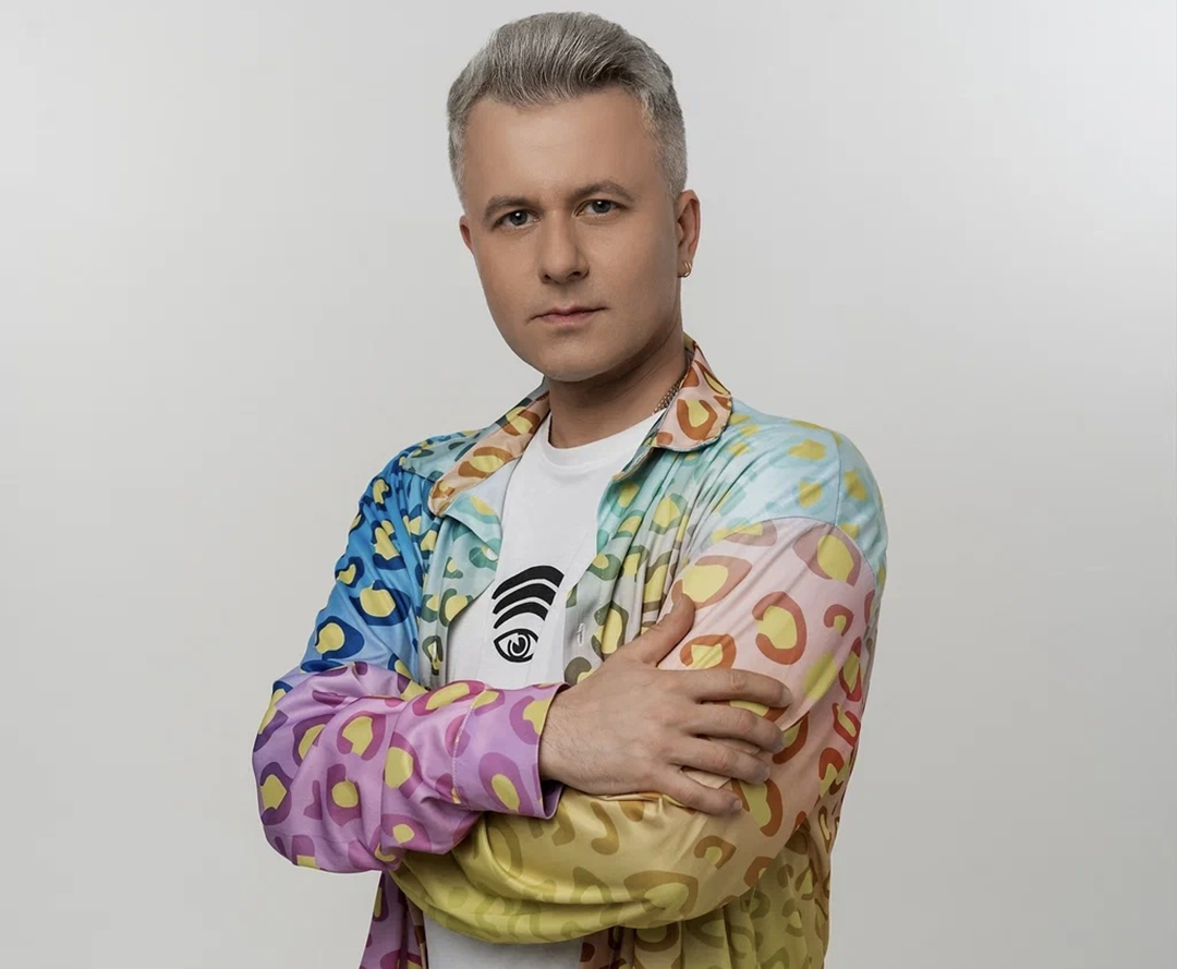 фото: певец Алекс Анохин