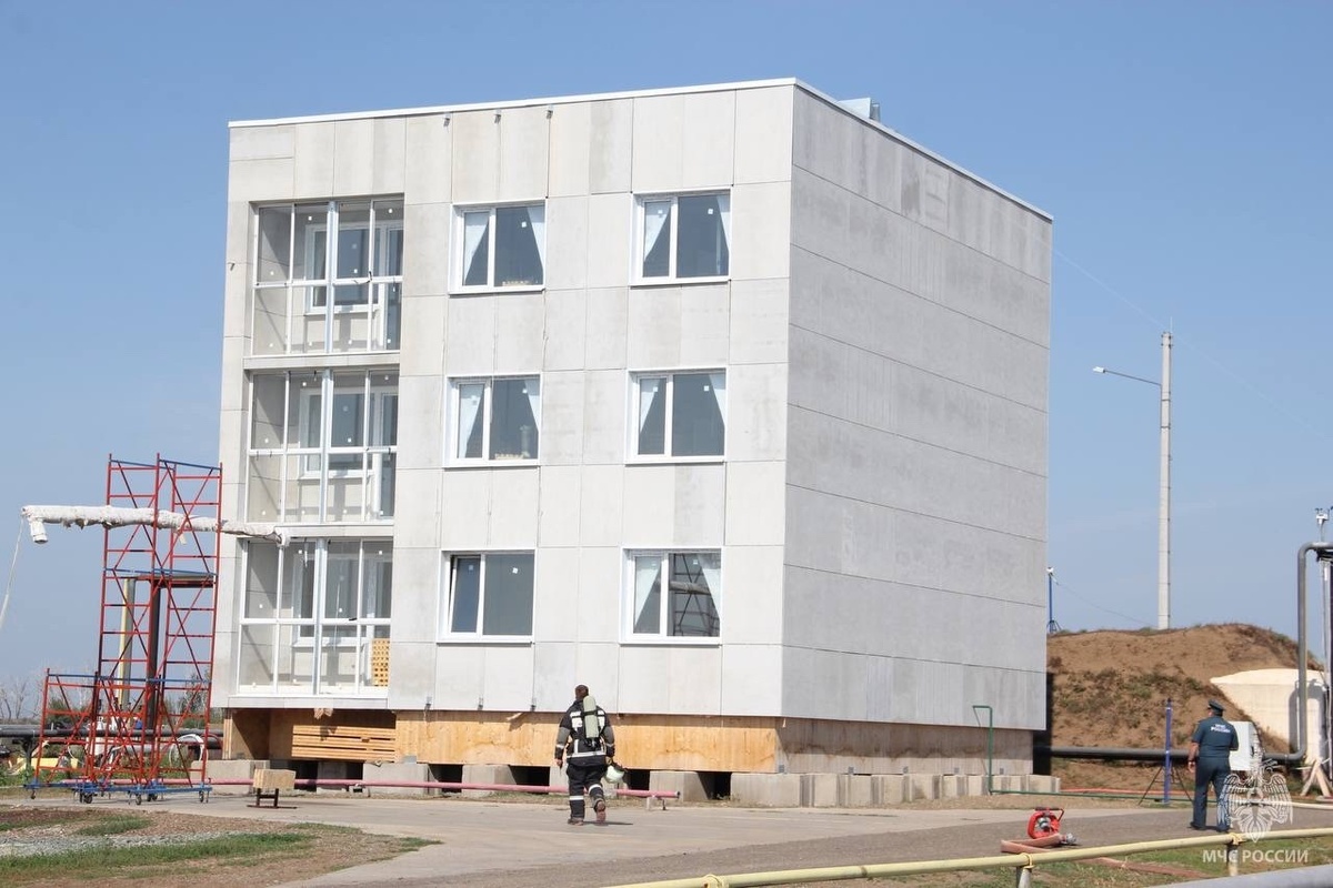 Источник изображения - https://sun9-60.userapi.com/impg/x0Q8O5Ab0a286Iv69_4SUN0o3174rWG2UOTfig/V7LfdEO406Y.jpg?size=1280x853&quality=95&sign=a3c68cf8f4abad0ce8d965098b47c4c7&type=album