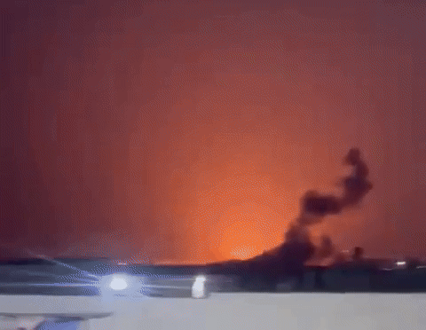 ПО ТЕРРИТОРИИ ИЗРАИЛЯ ЗАПУЩЕНО ОГРОМНОЕ КОЛИЧЕСТВО РАКЕТ. СКРИНШОТ СО СТРАНИЦЫ ТГ-КАНАЛА "АНАТОЛИЙ ШАРИЙ"