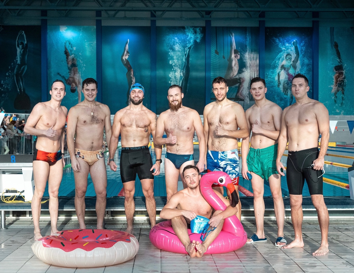 Денис Дула, Николай Чибисов, Александр Энберт и блогер Ваша Таня