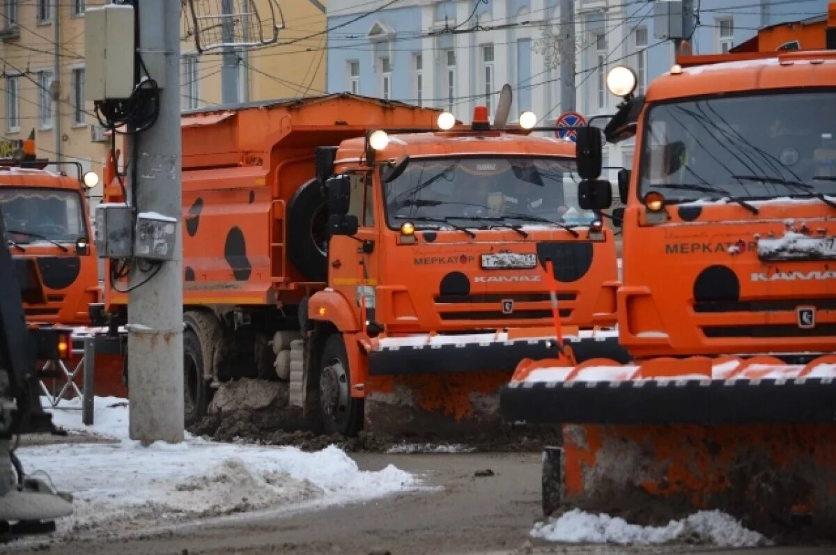    Мэр Омска распорядился уменьшить уровень обочин
