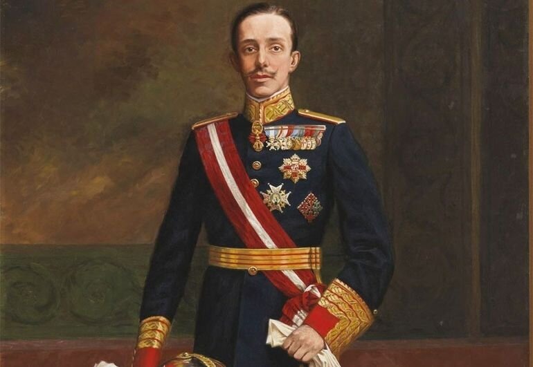 «Никто не спасал Николая II и его семью»