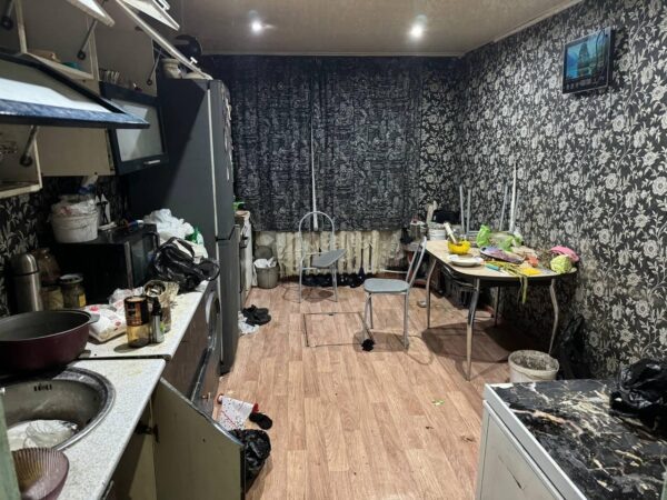 Квартира семьи была в ужасном состоянии, фото: прокуратура Красноярского края