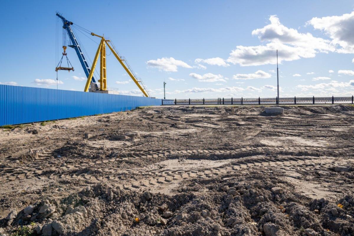    На Черном Мысу в Сургуте восстановили ливневку