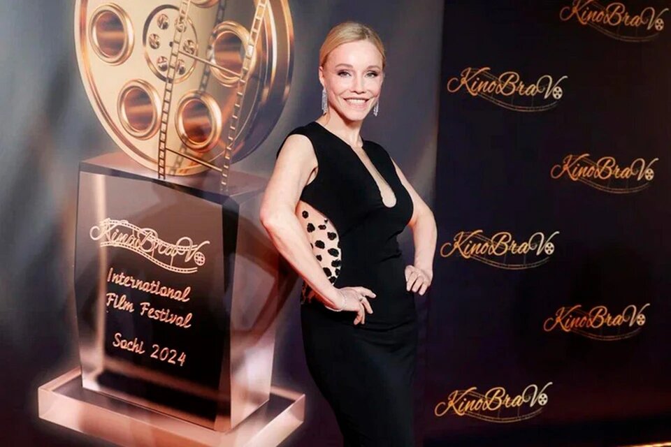 КП (Марина Зудина на кинофестивале в Сочи)