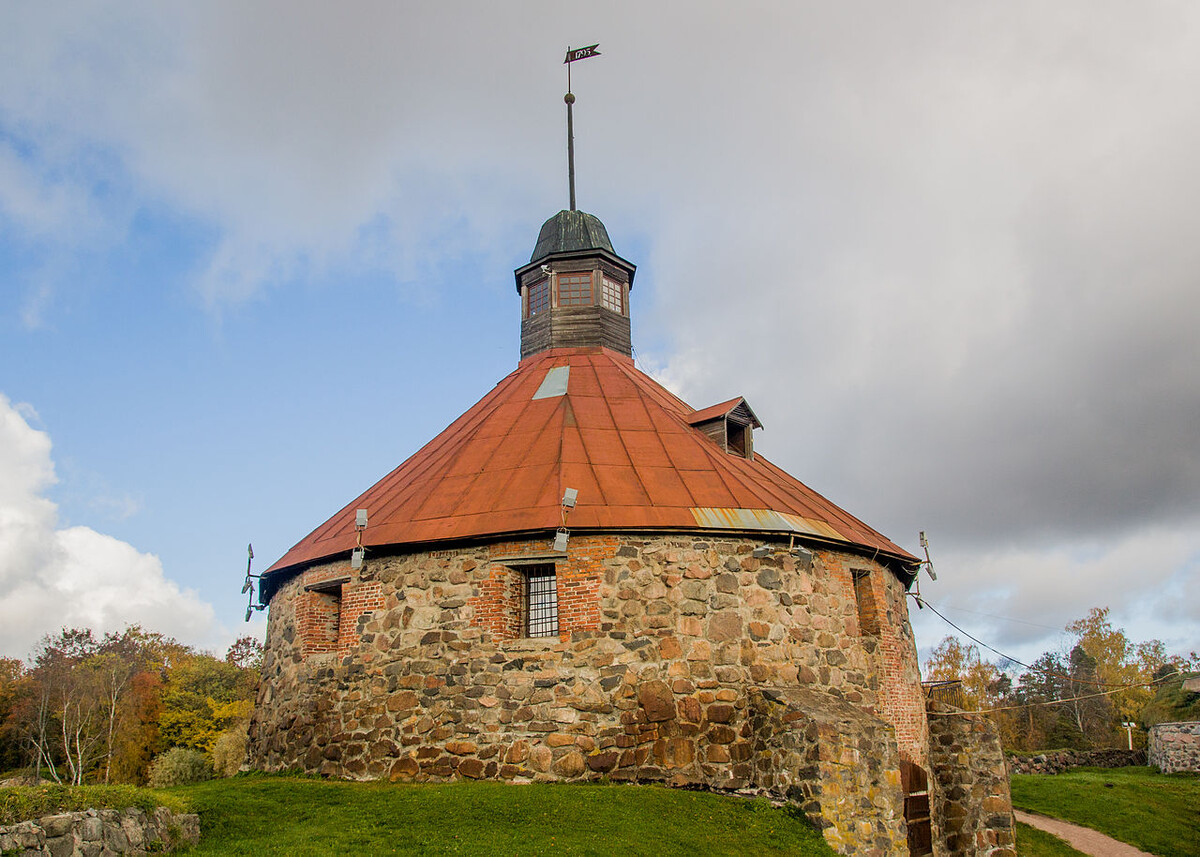 Кексгольм, Круглая башня, где содержалась семья Пугачева