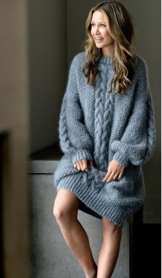 вязаное платье