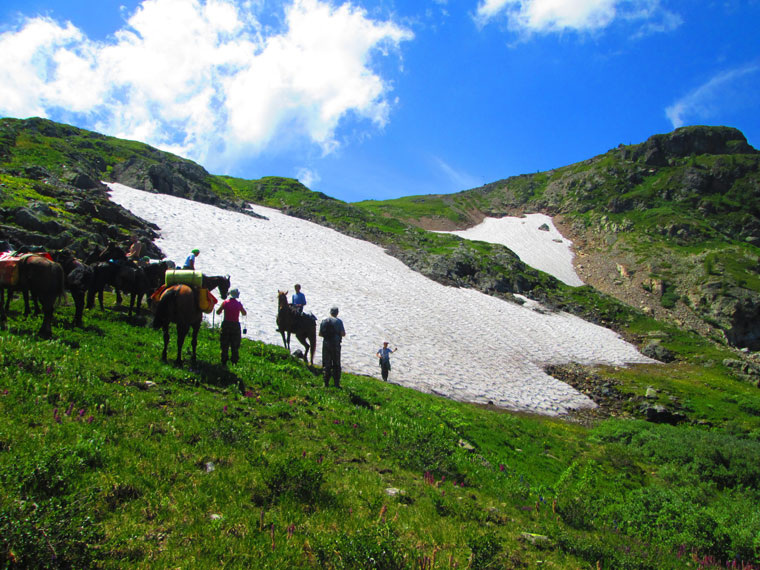 Снег в июле? А почему нет!
