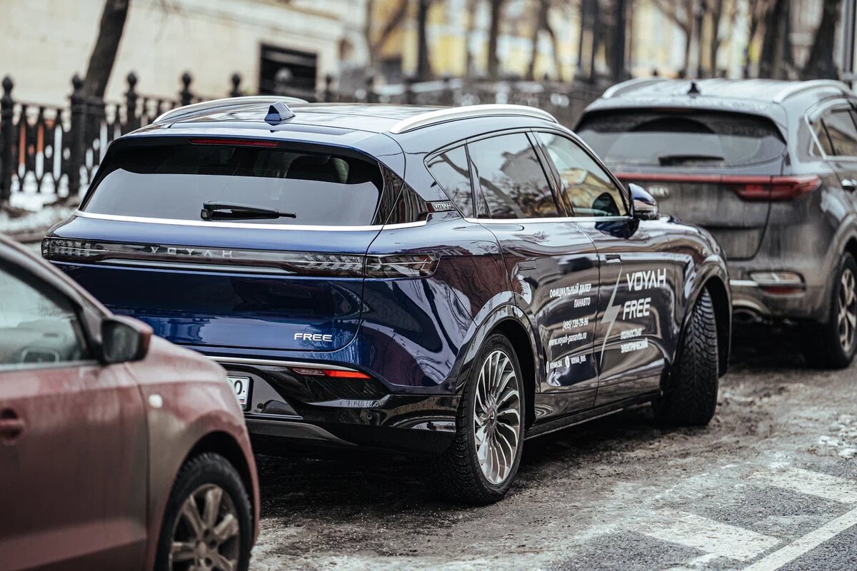 Автомобиль премиум-класса