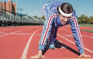 На старте максимум концентрации