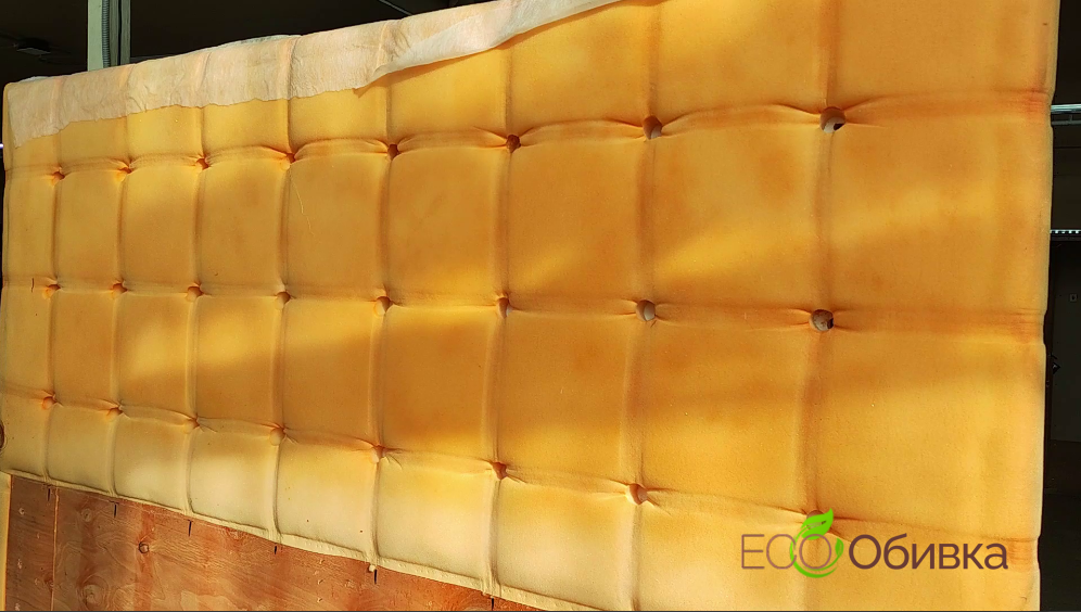 Готовое к перетяжке изголовье