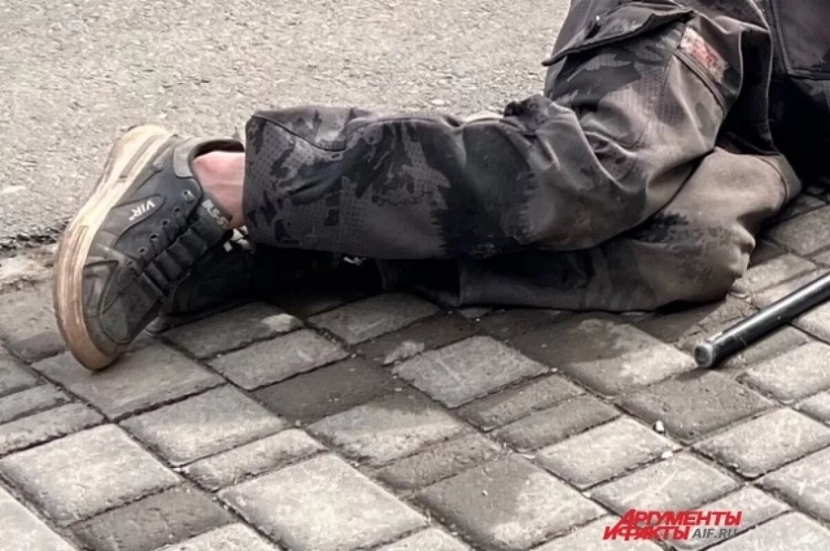    Дом на скамейке.