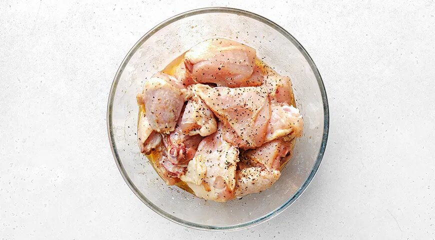   Курица с картошкой в казане с овощами (gastronom.ru)