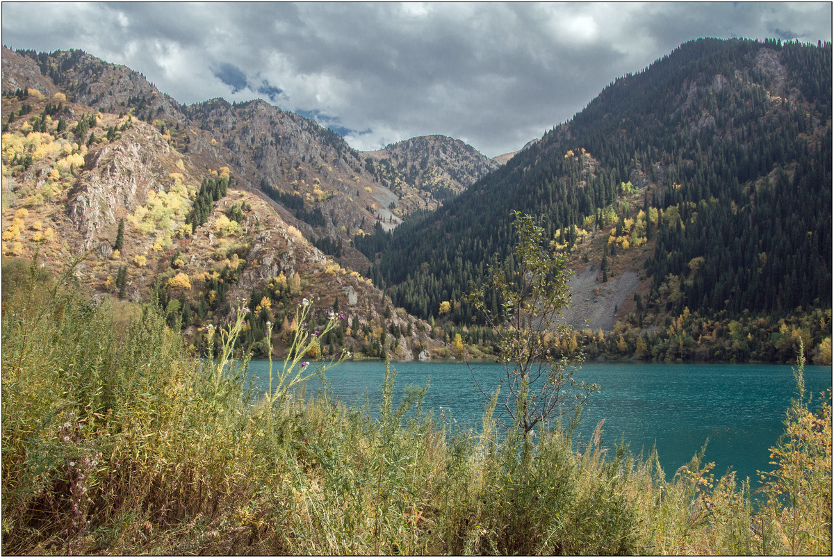 Озеро Иссык сейчас. Автор фото: Maureen Barlin/Flickr.com 