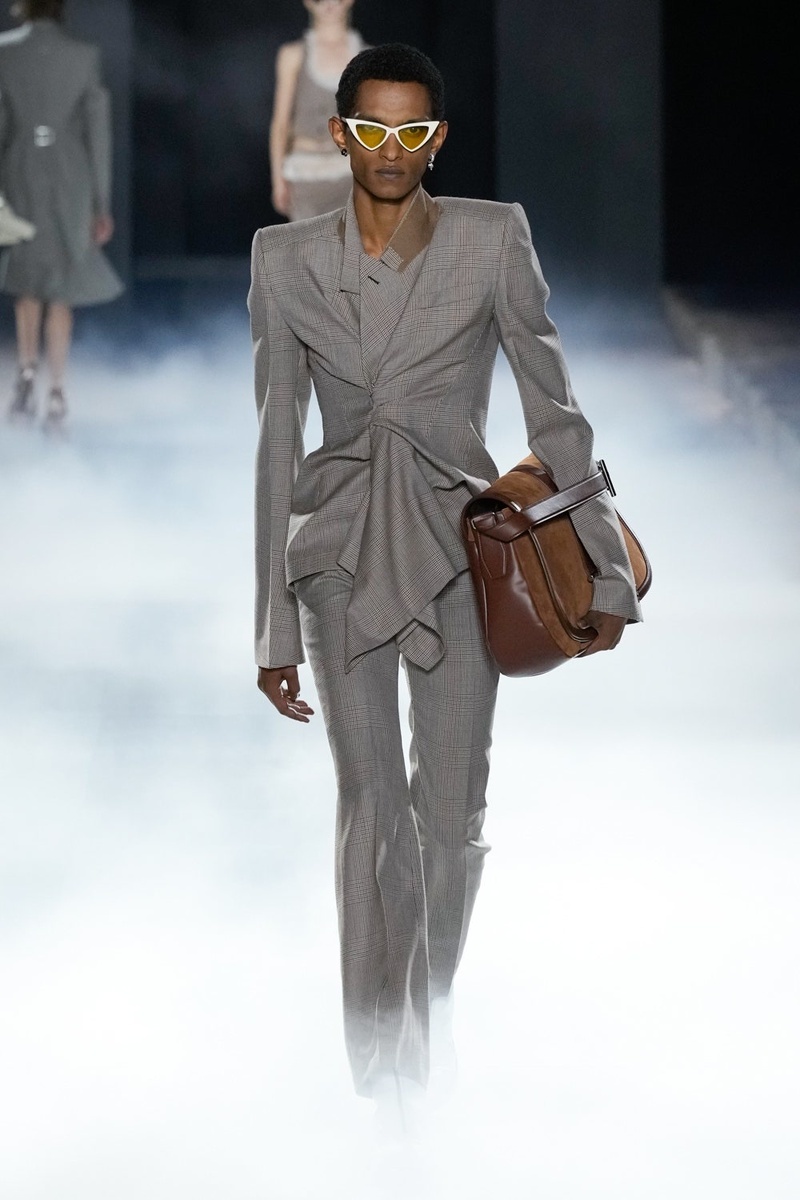 Показ Alexander McQueen