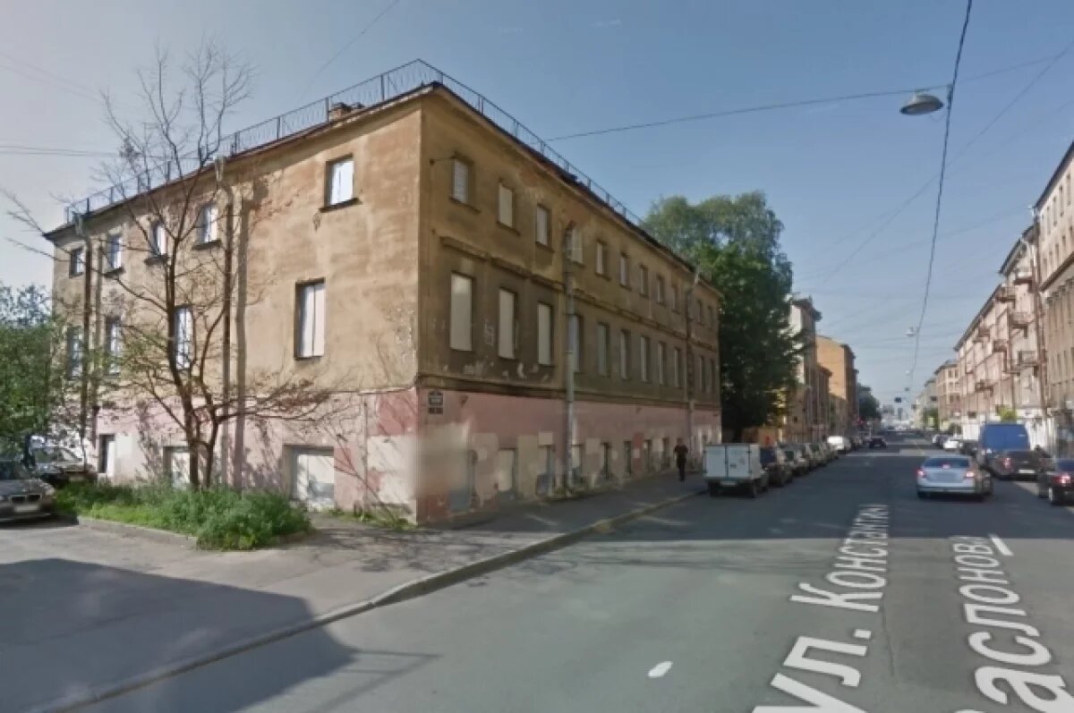    Эксперт опроверг информацию о разборке старинного дома в центре Петербурга