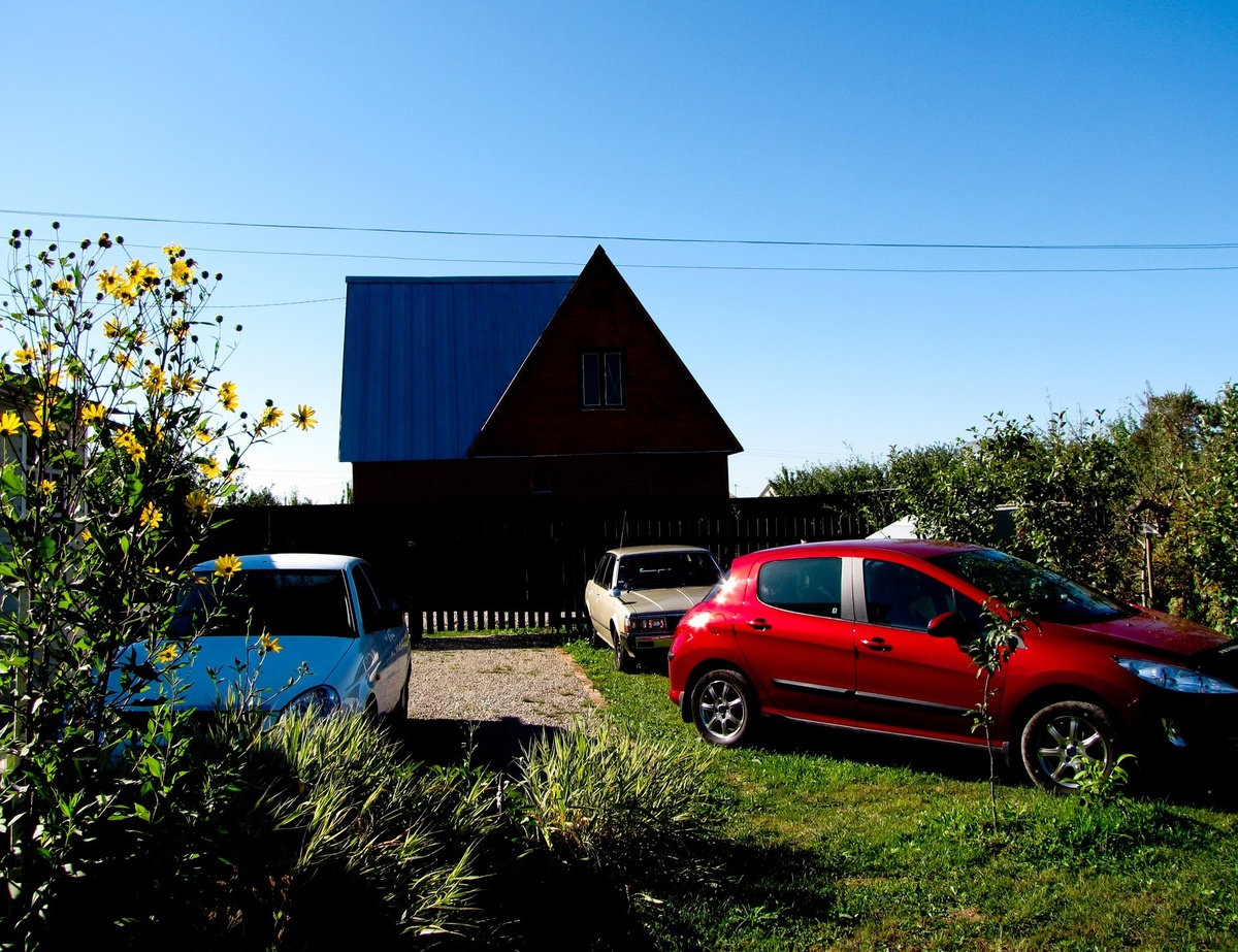 Как я проколола колесо на машине соседской кнопкой