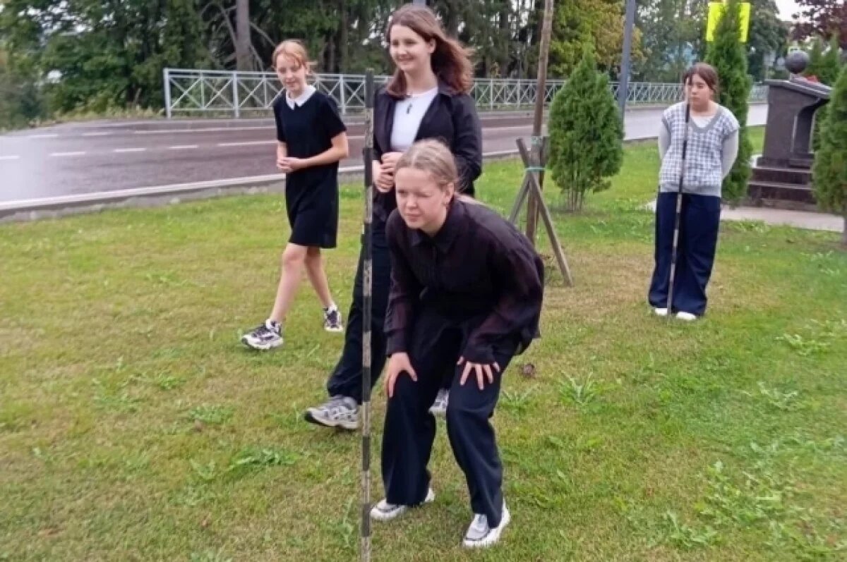    Семиклассники из посёлка Куркиёки попробовали себя в роли геодезистов