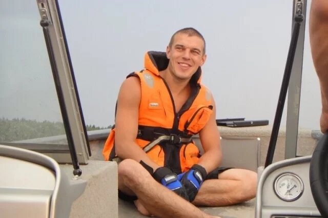    Кого играл в фильме «Сволочи» умерший в 41 год Алексей Облаков?