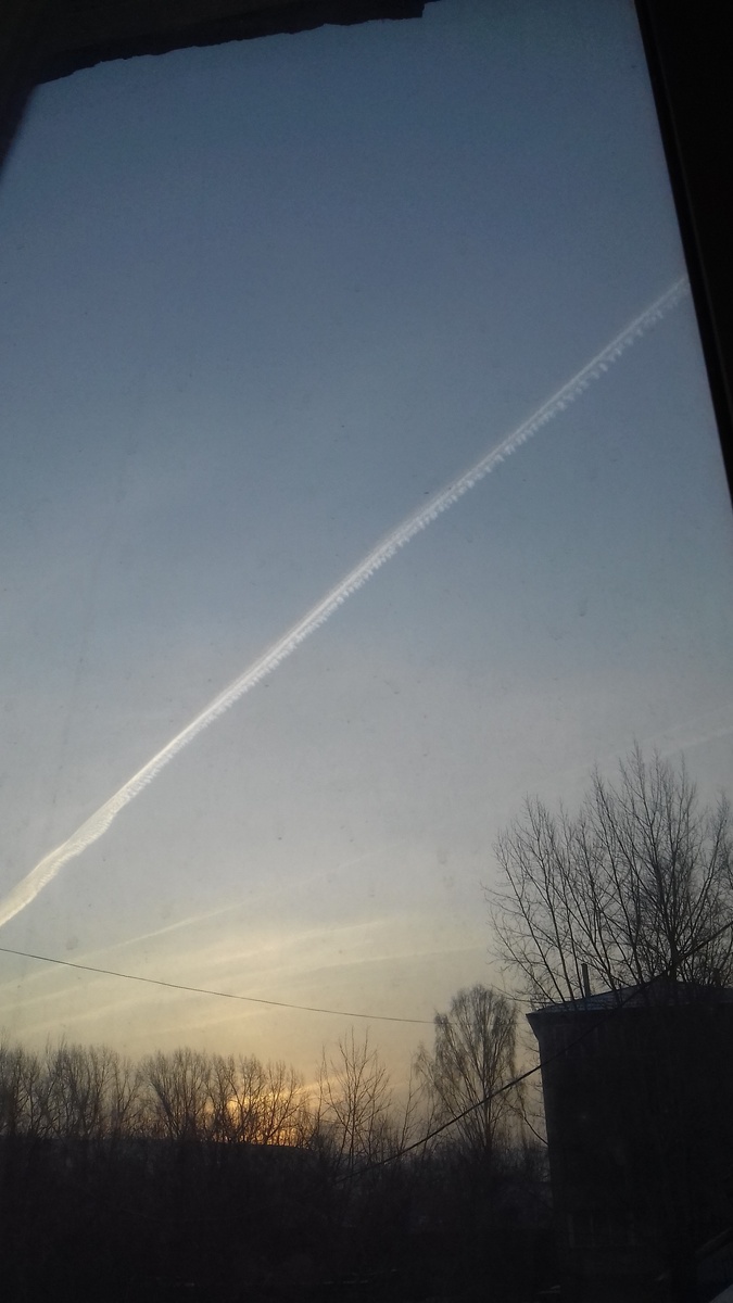 небо в Красноярске.Вид из окна.