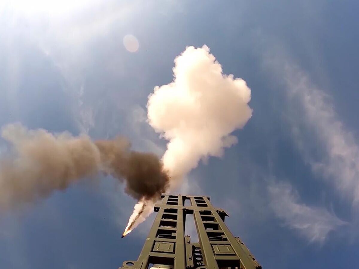    Расчет ЗРК С-350 во время боевого дежурства на Донецком направлении© Минобороны России