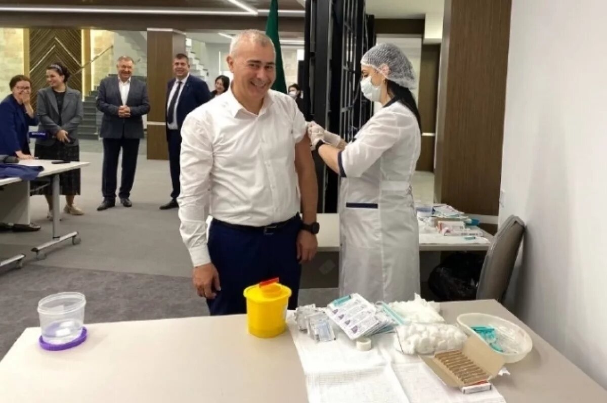    В Адыгее проходит всеобщая вакцинация от гриппа