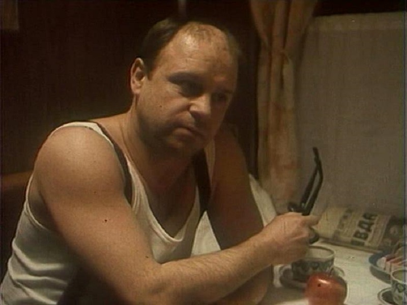 Кадр из фильма «Спальный вагон» (1989). Скриншот.
