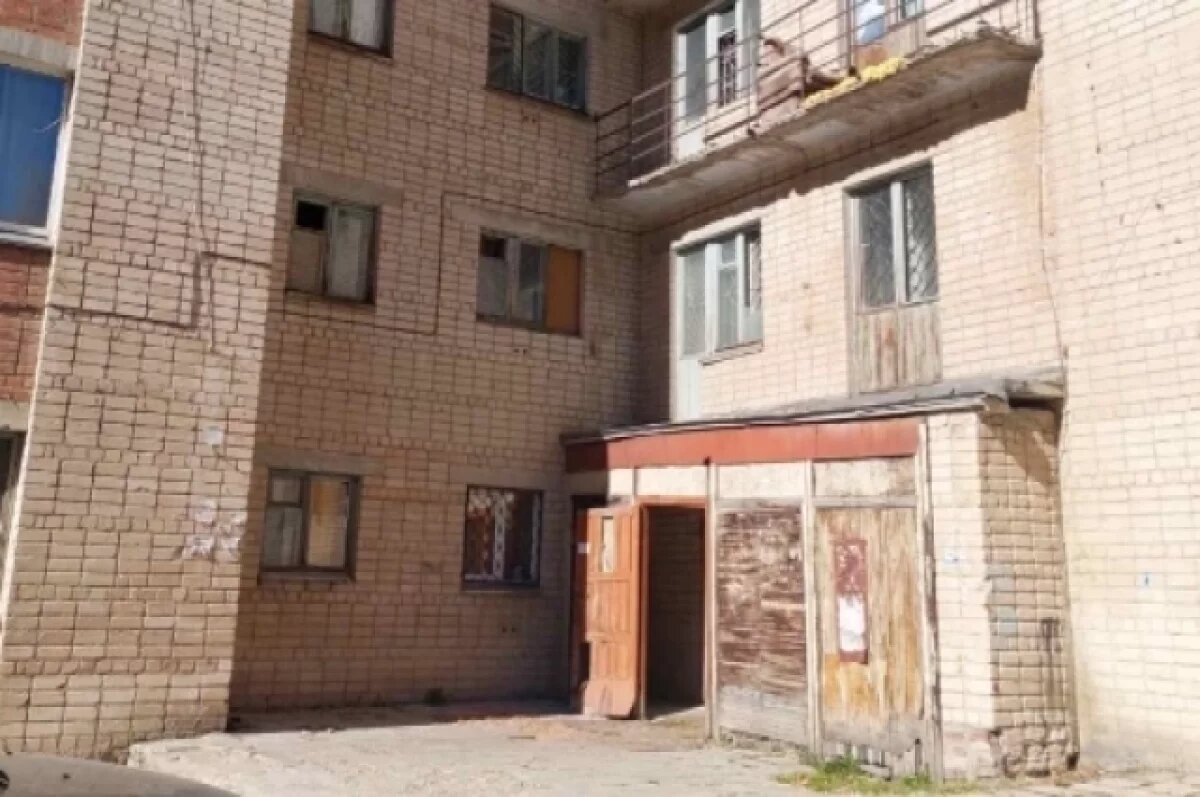    Жительница Златоуста забила до смерти соседа по общежитию