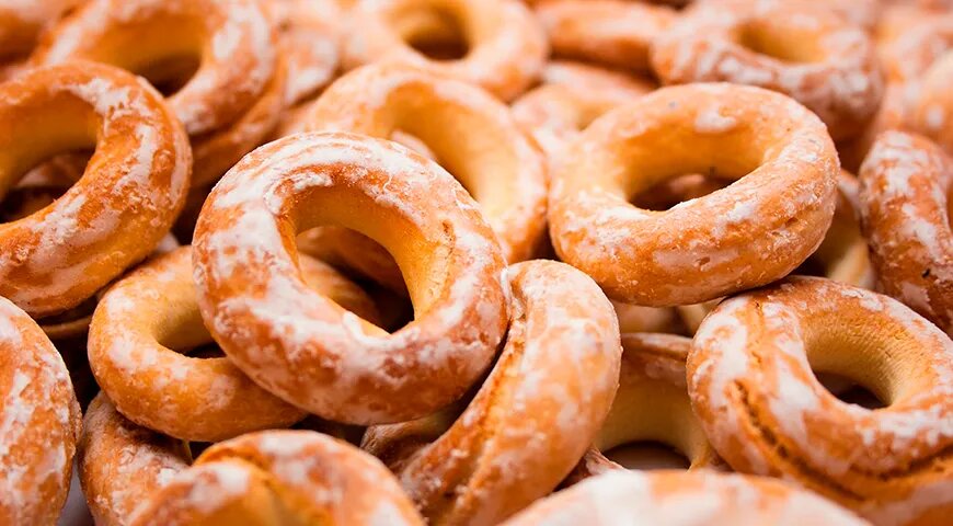   Сушки сахарные в домашних условиях (Shutterstock/FOTODOM)