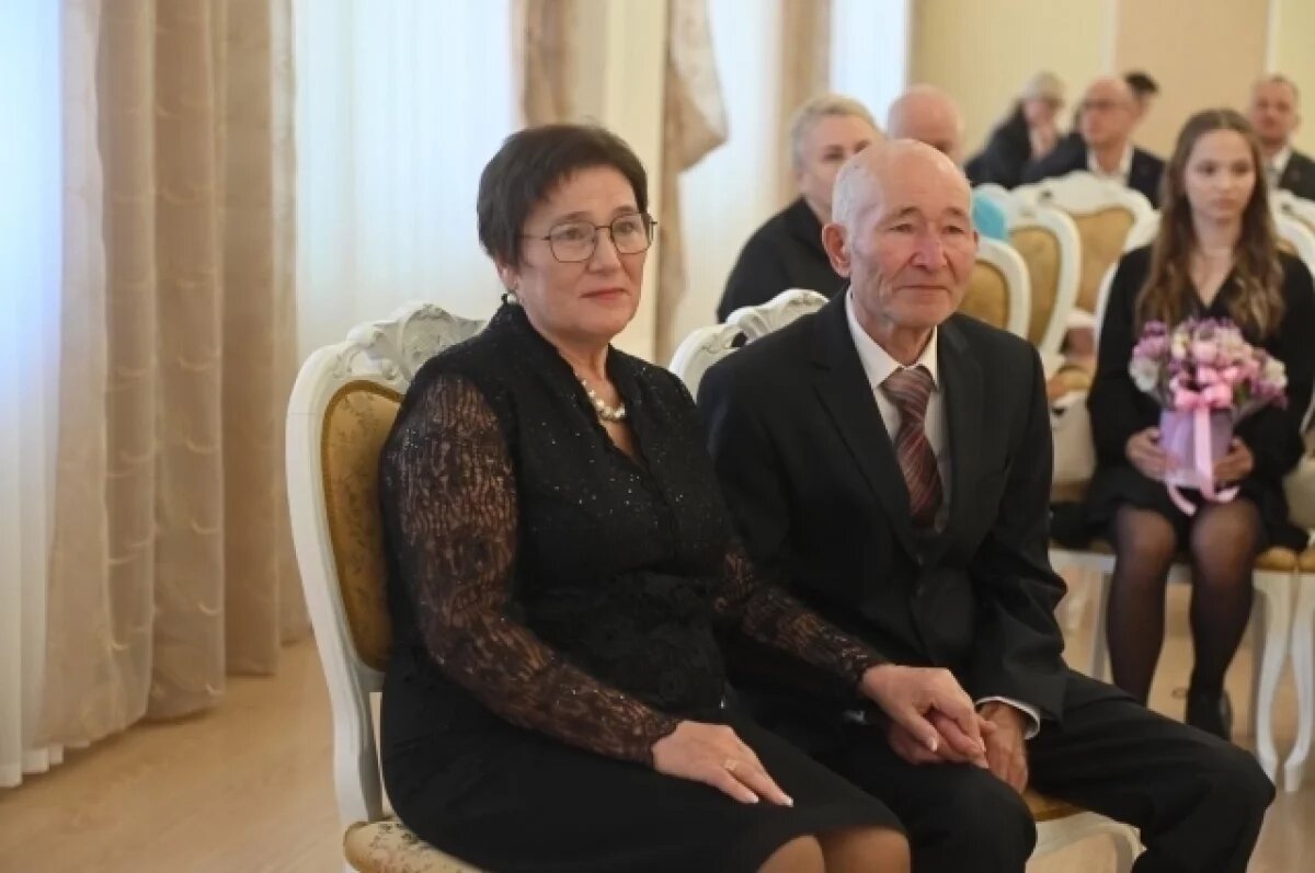    Багзанур и Люция Галиевы.