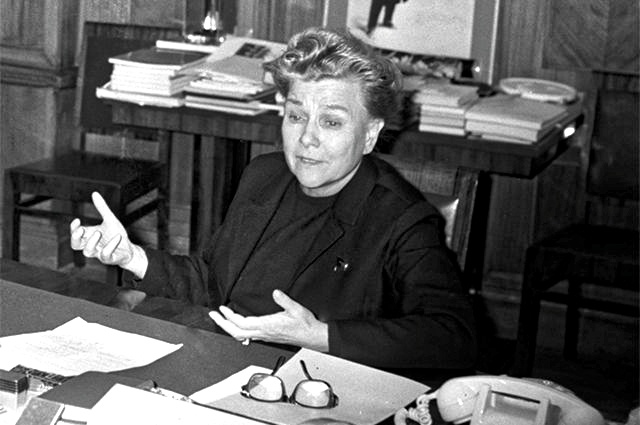 Сколько званий "зарубила" советский министр культуры Фурцева! Фото из открытых источников.