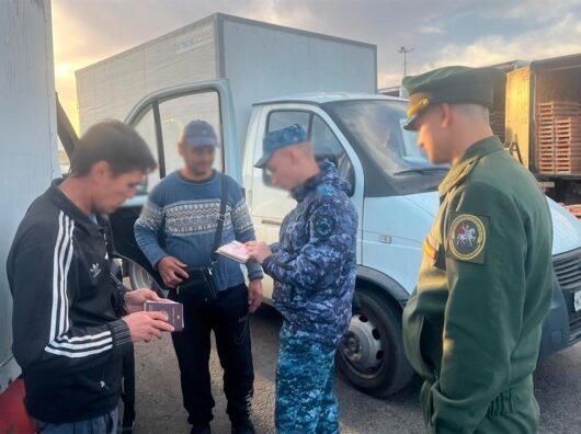    В Ростовской области проведен очередной рейд по проверке бывших мигрантов, вступивших в гражданство России //Фото пресс-службы военного следственного управления Следственного комитета Российской Федерации по Южному военному округу