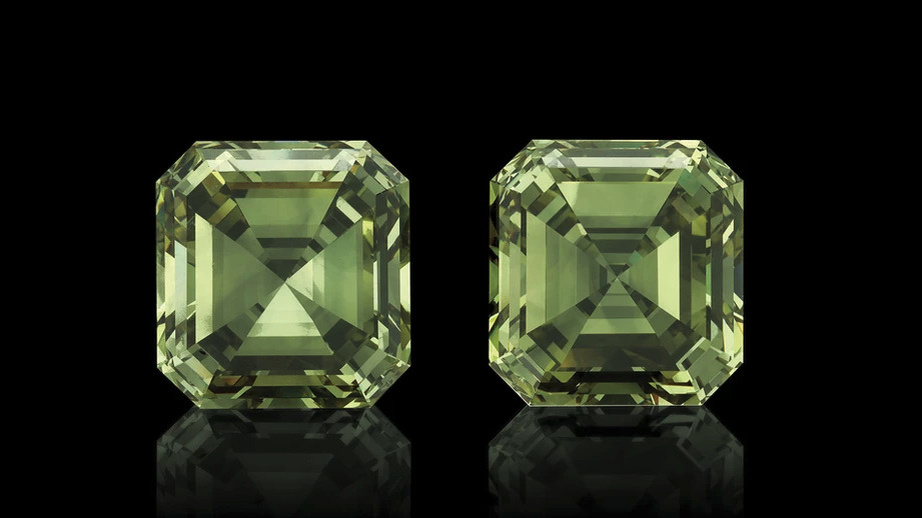 Глаза дракона. Уникальная пара зеленых бриллиантов. 41,35 карата. Фото: Роберт Прокоп