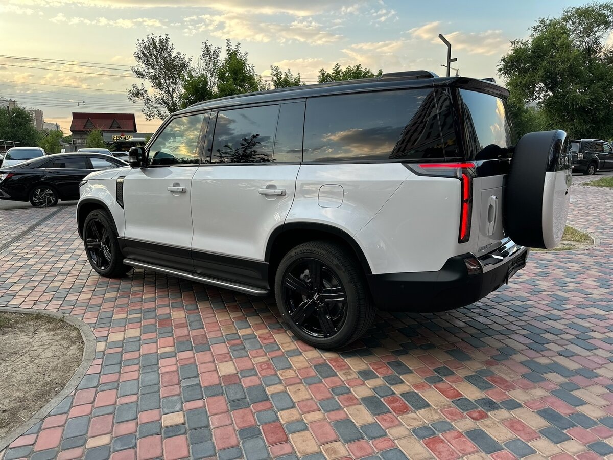 На рынок РФ официально выходит Polarstone 01. Источник иллюстрации - auto.ru