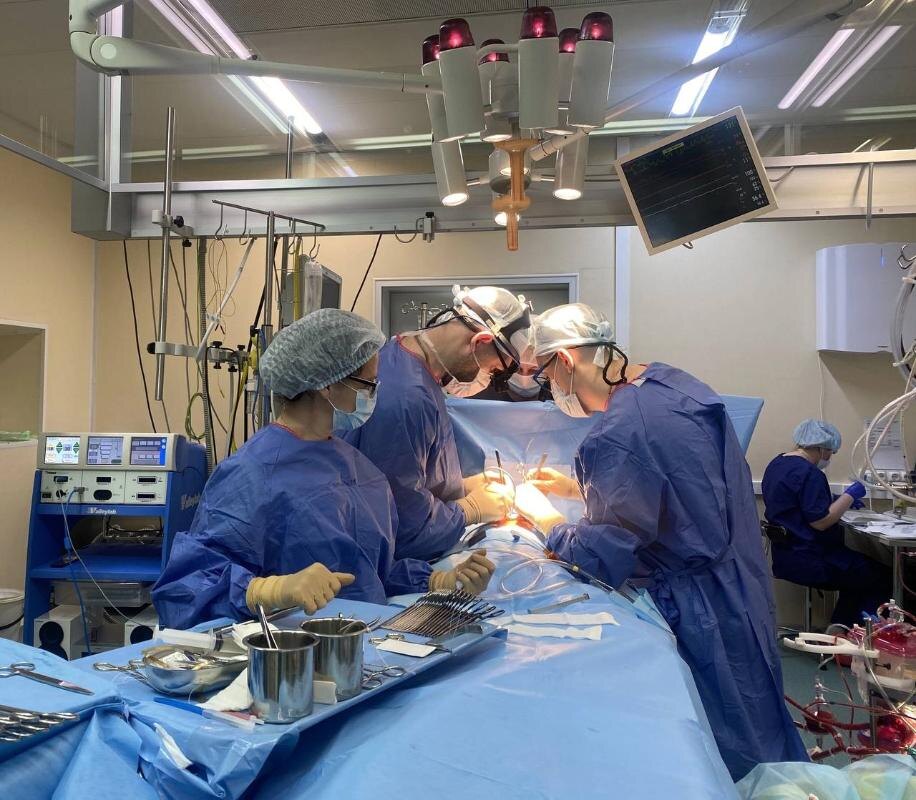    В кардиоцентре экстренно прооперировали новорожденного из Ноябрьска