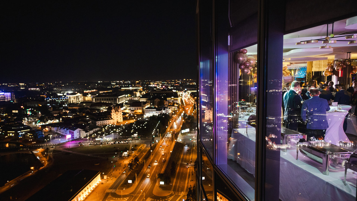 Ресторан The View — один из самых высоких ресторанов в Минске