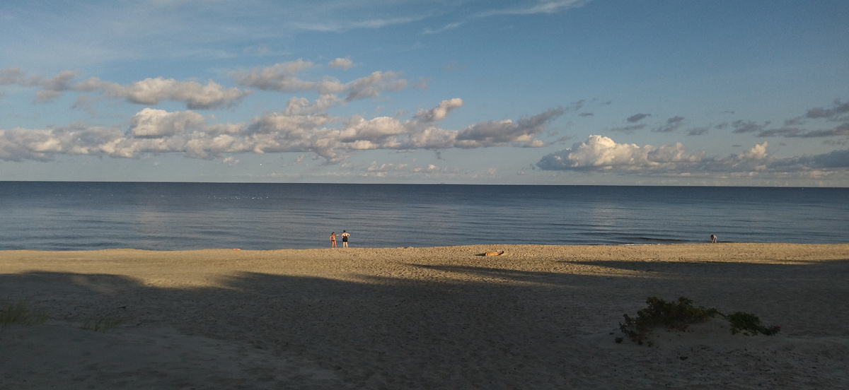 Нет, это не мы, это какие-то другие люди купаются