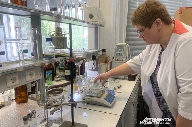    Во время исследований учёные выяснили, что по полезности прикамская нефть не хуже знаменитой нафталанской. Фото:  АиФ/ Михаил Боталов