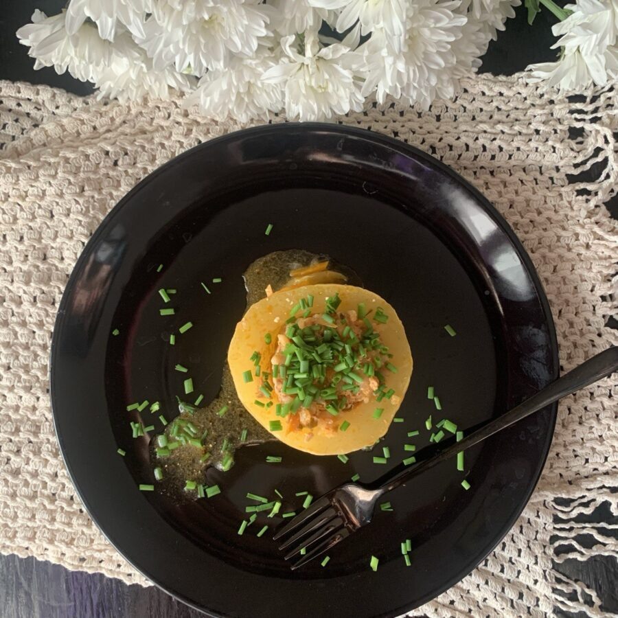    Кабачки, фаршированные мясом и рисом   
Источник: Мария Моднова для Креаликум