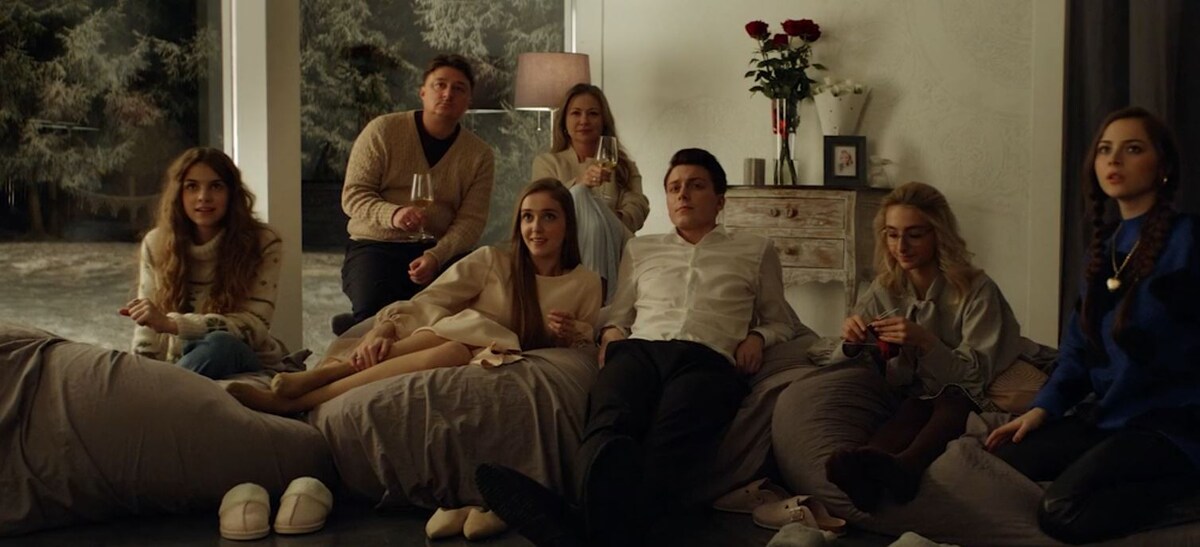 Фото с сериала "Загадай любовь"