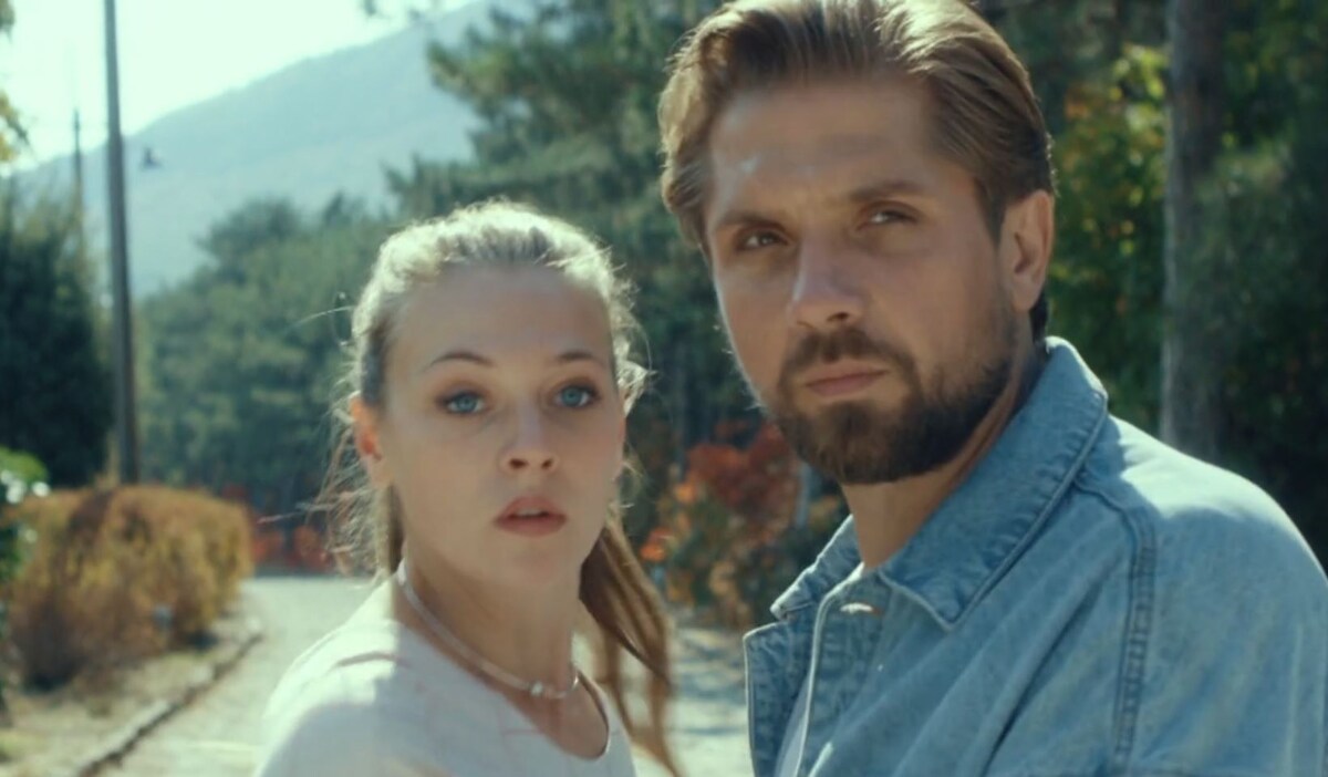 Фото с сериала "Давай найдем друг друга"