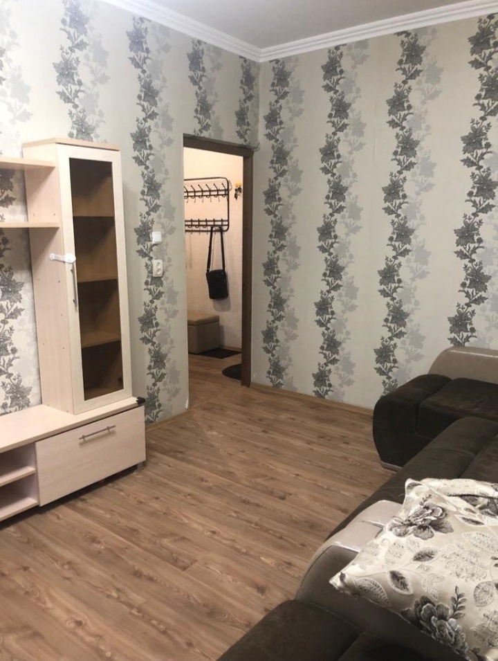 Нашла фото нашей квартиры в Когалыме