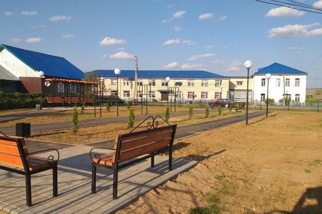    город