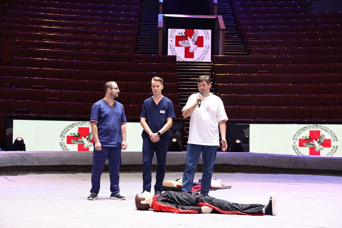    Обучение сотрудников Большого Московского цирка по оказанию первой доврачебной помощи. Елена Купцова