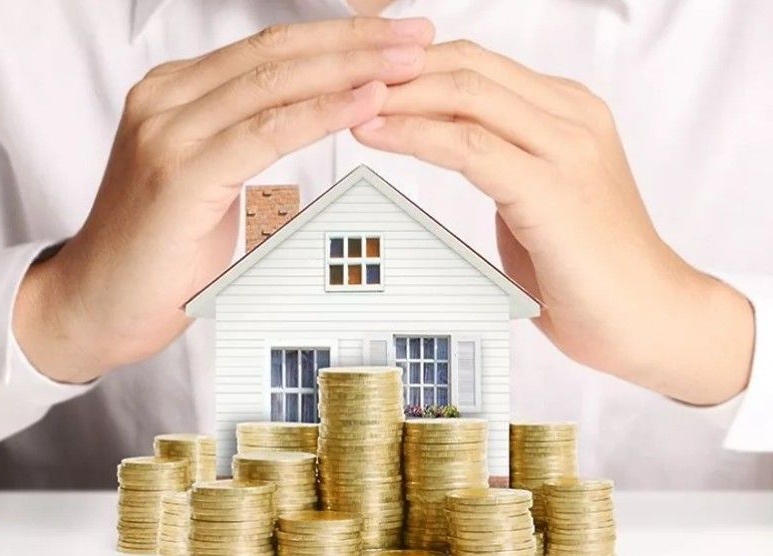 При возбуждении исполнительного производства