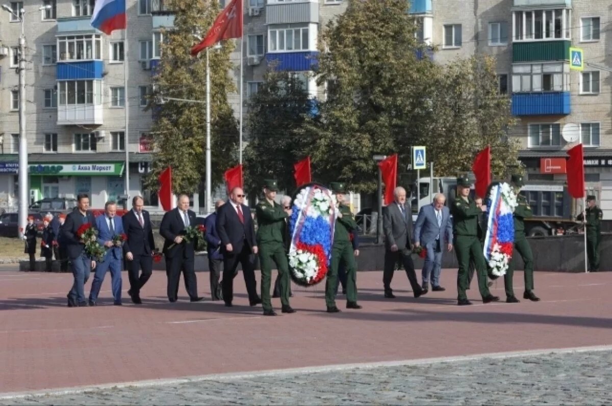    Олег Мельниченко с делегацией Комитета СФ почтили память участников ВОВ