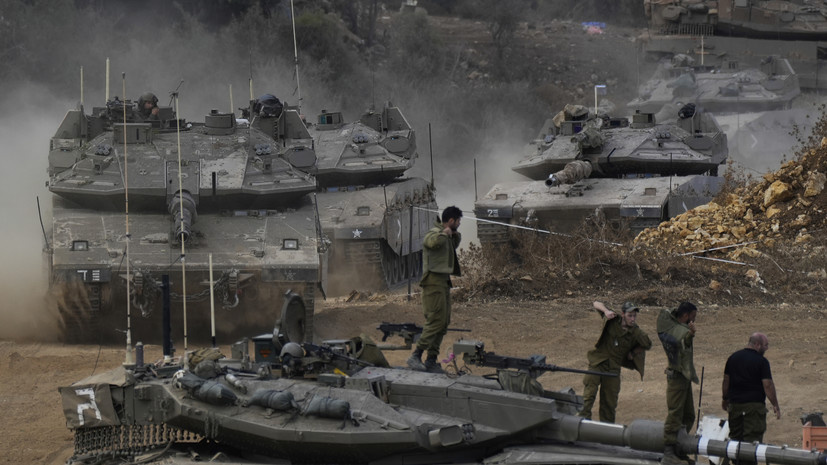   AP Baz Ratner