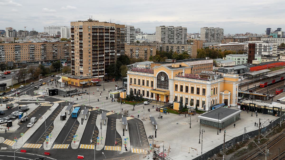 Савеловский вокзал. Фото с сайта https://www.vedomosti.ru/realty/articles/2019/12/19/819145-kompaniya-chaiki. Взято с Яндекс.Картинки