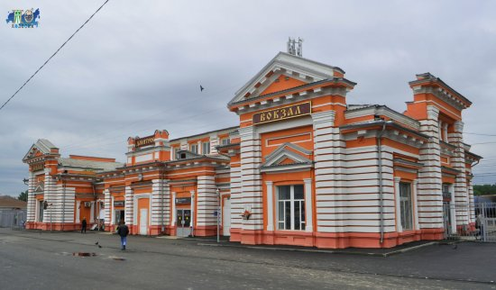 Дмитров. Фото с сайта https://fr.tripadvisor.ch/Attraction_Review-g1816526-d12703424-Reviews-or10-Dmitrov_Train_Station-Dmitrov_Dmitrovsky_District_Moscow_Oblast_Central_Ru.html. Взято с Яндекс.Картинки